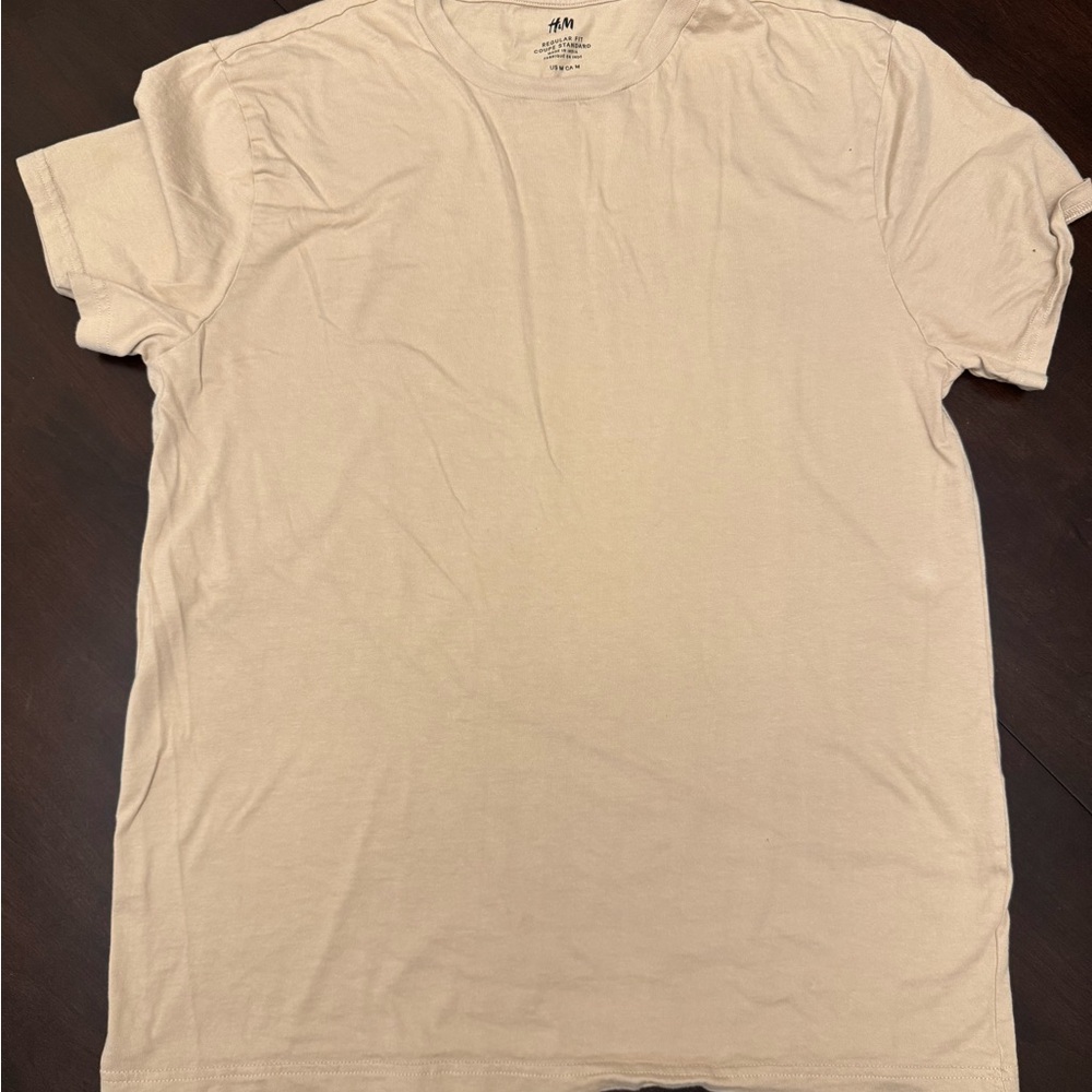 H&M Men's Beige Short Sleeve Tee